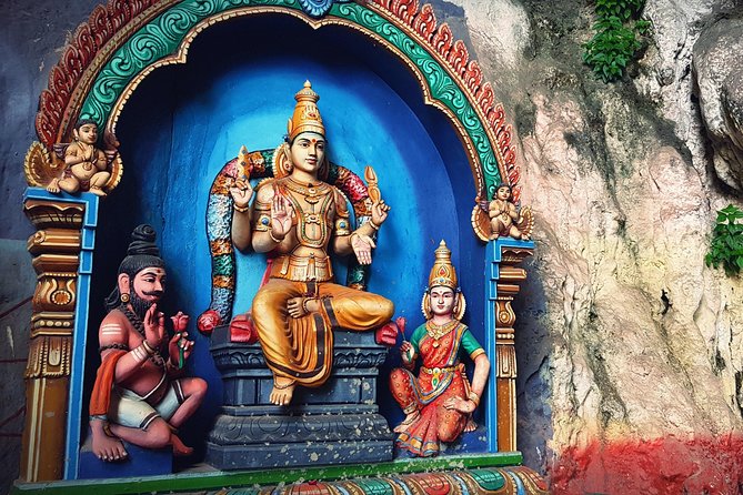 The holy caverns and temples of the Batu Caves - Guide quality and the private versus shared choice