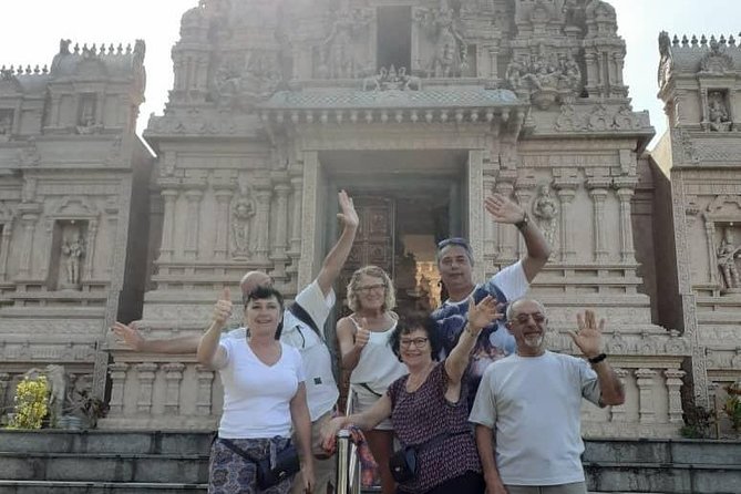 Twinkling Kuala Selangor Firefly Boat Tour from Kuala Lumpur - A temple photo stop and a small slice of local history